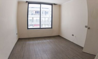 Departamento San Martin, Santiago Centro / Excelente Ubicación / 2D 2B