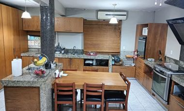 VENDO CASA EN EL FLORESTA, *ESCRITURAS INDEPENDIENTES*