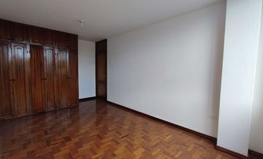 CASA DE VENTA EN CARAPUNGO 4 HABITACIONES QUITO - ECUADOR