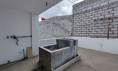 CASA DE VENTA EN CARAPUNGO 4 HABITACIONES QUITO - ECUADOR