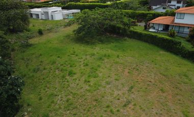 EN VENTA LOTE DE 3.461M2 PLANO EN CERRITOS