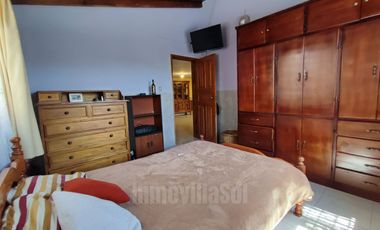 CASA DE VENTA CON TERRENO EN GUAYLLABAMBA QUITO - ECUADOR