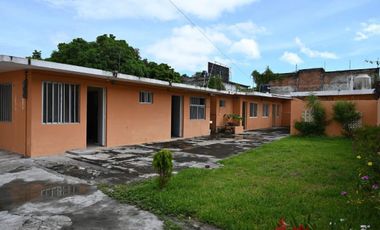 VENDO CASA CON DEPARTAMENTOS EN COL. CENTRO DE VERACRUZ
