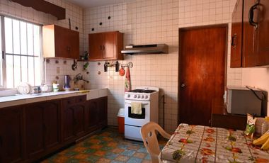 VENDO CASA CON DEPARTAMENTOS EN COL. CENTRO DE VERACRUZ