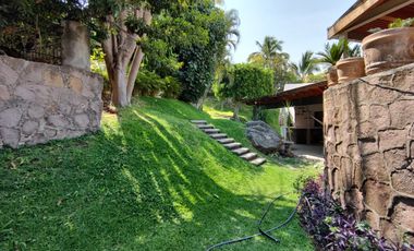 Casa en venta  de 4 recámaras en condominio horizontal en Cuernavaca, Colinas de Santa Fe