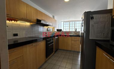 Venta De Departamento Moderno Mas Aires En Distrito Turístico .Miraflores