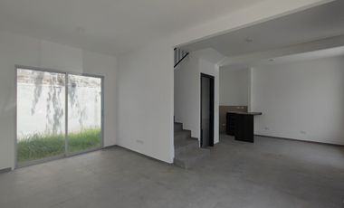 CASA DE VENTA MITAD DEL MUNDO QUITO - ECUADOR