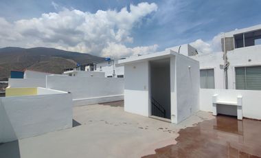 CASA DE VENTA MITAD DEL MUNDO QUITO - ECUADOR