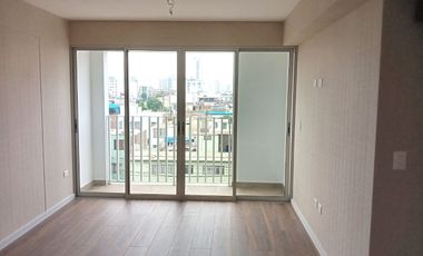 Vendo Departamento 3 Dormitorios en Pueblo Libre Vista a la Calle