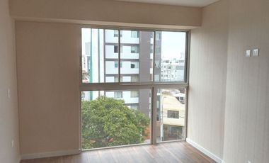 Vendo Departamento 3 Dormitorios en Pueblo Libre Vista a la Calle