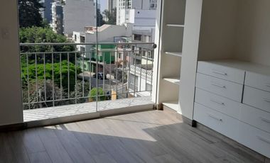 TRIPLEX FRENTE A PARQUE