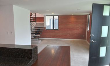 Vendo Casa Por estrenar, sector El Colibri.