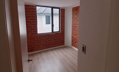 Vendo Casa Por estrenar, sector El Colibri.