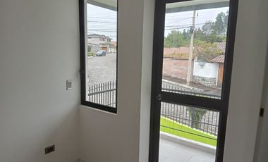 Vendo Casa Por estrenar, sector El Colibri.