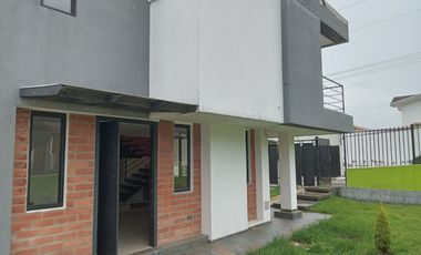 Vendo Casa Por estrenar, sector El Colibri.