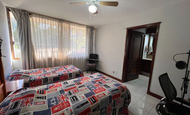 Casa en venta en el Fraccionamiento Altamira, Zapopan, Jalisco
