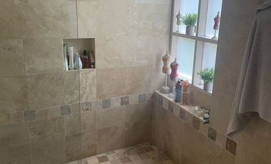 DUPLEX ESTILO CASA EN EXCELENTE ZONA CON VISTA MAR