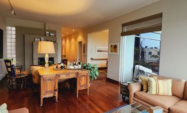 DUPLEX ESTILO CASA EN EXCELENTE ZONA CON VISTA MAR