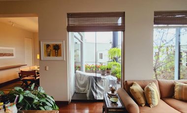 DUPLEX ESTILO CASA EN EXCELENTE ZONA CON VISTA MAR