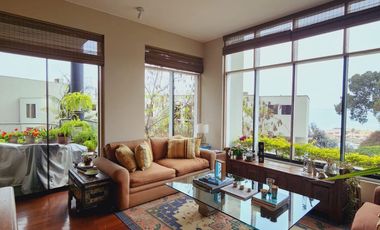 DUPLEX ESTILO CASA EN EXCELENTE ZONA CON VISTA MAR