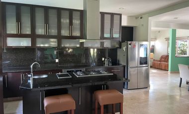 CASA EN RENTA CON O SIN MUEBLES CON PANELES SOLARES