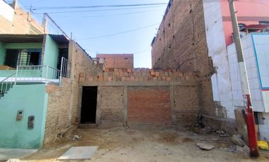¡Oportunidad Única! Venta de Terreno Frente a Parque  S.M.P