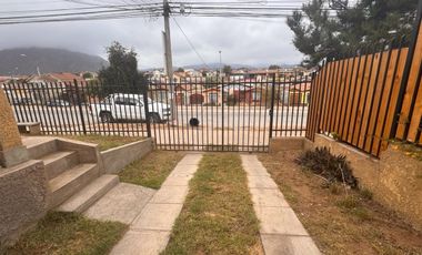 SE ARRIENDA CASA 3d/2b Jardines del Milagro La Serena