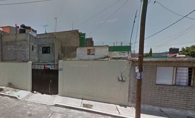 Casa 🏡 de oportunidacd en Cda. Cuitláhuac 4, San Lorenzo, 09900 Ciudad de México, CDMX, México ✨💵