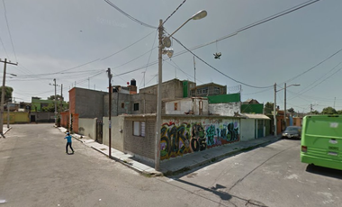 Casa 🏡 de oportunidacd en Cda. Cuitláhuac 4, San Lorenzo, 09900 Ciudad de México, CDMX, México ✨💵