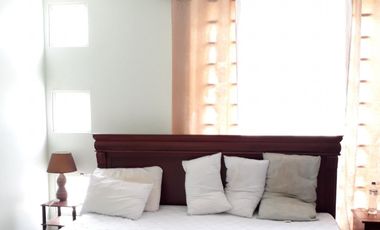 Punta Blanca - Entrada 5, casa de dos piso a una cuadra del mar con un precio de oportunidad