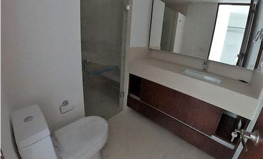 Rento PH en santa fe de juriquilla 4 recmaras + servicio 4 baños 3 cocheras