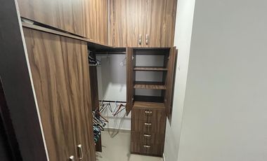 CASA AMUEBLADA EN RENTA PASEO SAN JUNIPERO FRENTE AL NUEVO REFIGIO