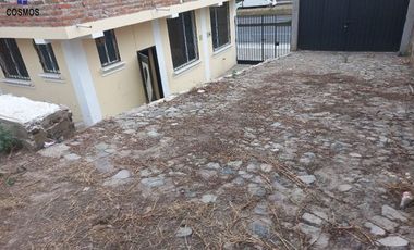 Venta de local comercial con terreno en Otavalo al filo de la panamericana