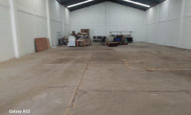 BODEGA EN VENTA EN SAN JUAN DEL RIO, 300 M2, LA ESTANCIA.
