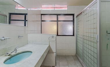 Venta de casa para remodelar en Venustiano Carranza $5,950,000.000