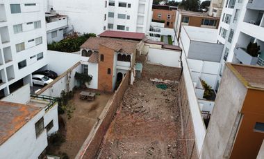 Terreno con exelente ubicación en San Isidro, Urb.Orrantia del Mar!