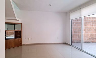 renta de casa en Lomas de angelopolis parque Natura II