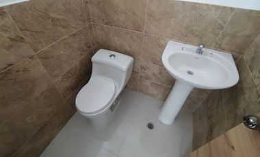 🏠 CASA 2 PLANTAS 3 DORMITORIOS CON TERRAZA -  $76,000.oo (Marianitas de Calderón)