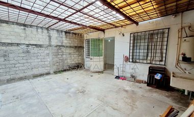 Casa de 2 recamaras con excelente ubicación