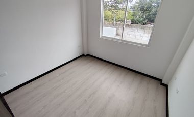 🏠 CASA 2 PLANTAS 3 DORMITORIOS CON TERRAZA -  $78,000.oo (Marianitas de Calderón)