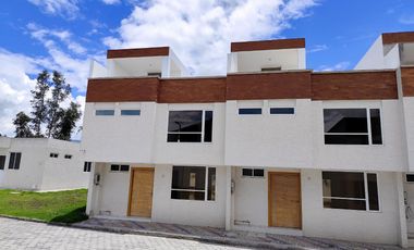 🏠 CASA 2 PLANTAS 3 DORMITORIOS CON TERRAZA -  $78,000.oo (Marianitas de Calderón)