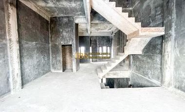 Dijual Rumah 2.5 Tingkat Kondisi Kosong Komplek Pandan Hijau Residence