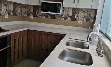 OCASIÓN: Hermoso Dúplex en Surco con 4 dormitorios