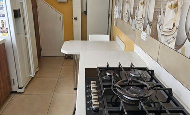 OCASIÓN: Hermoso Dúplex en Surco con 4 dormitorios