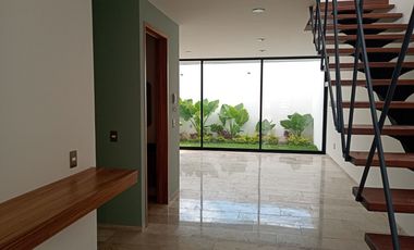 CASA EN VENTA EN ALAMOS TRES MARIAS MORELIA