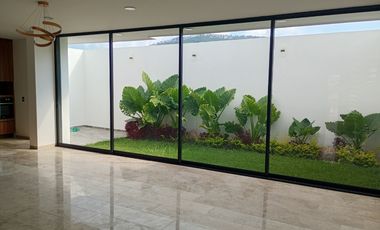 CASA EN VENTA EN ALAMOS TRES MARIAS MORELIA