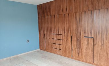 CASA EN VENTA EN ALAMOS TRES MARIAS MORELIA