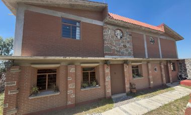 CASA ESCRITURADA ESTILO MEXICANO PARA AIRBNB O DESCANSO