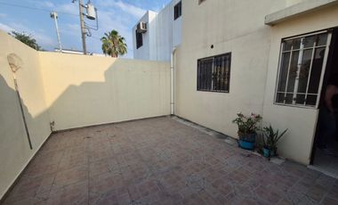 Casa en Renta en Cumbres San Agustín Primer Sector