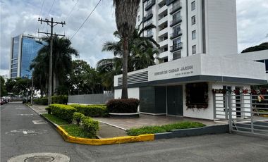 Casa en venta en Rincón de Ciudad Jardín. Cali, Valle del Cauca.